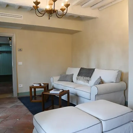 Apartament Dello Scoiattolo
